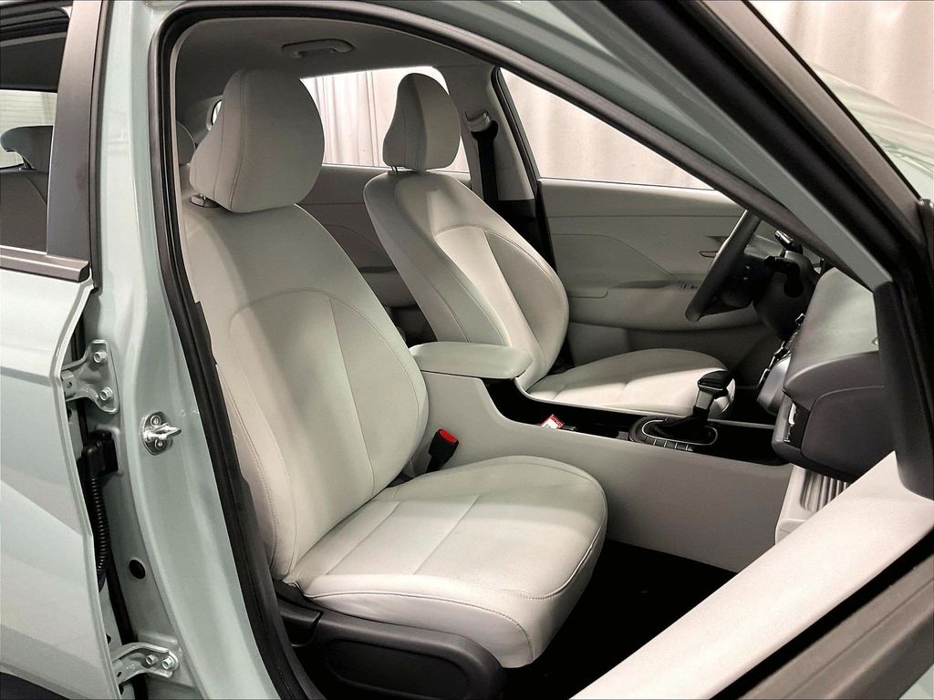 2024 Hyundai Kona — photo 11