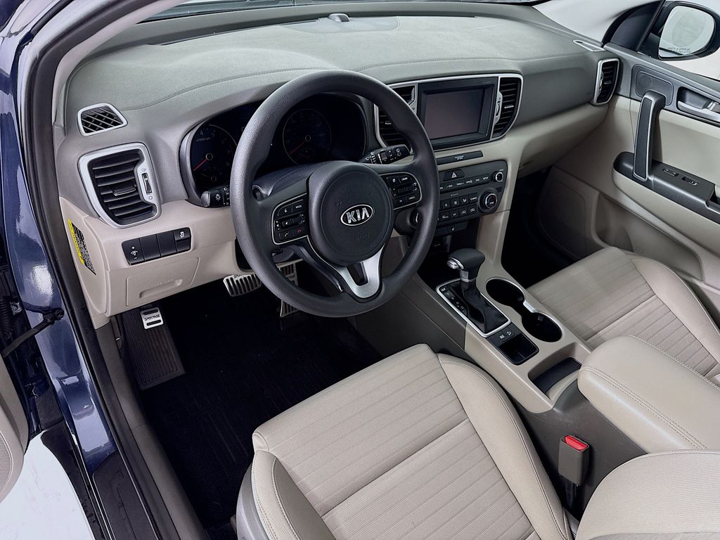 Thumbnail: 2019 Kia Sportage - 9