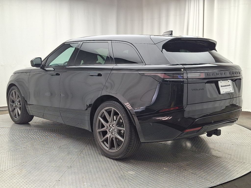 Thumbnail: 2025 Land Rover Range Rover Velar - 6