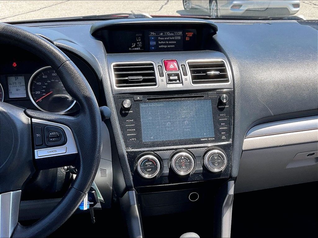 2017 Subaru Forester — photo 18