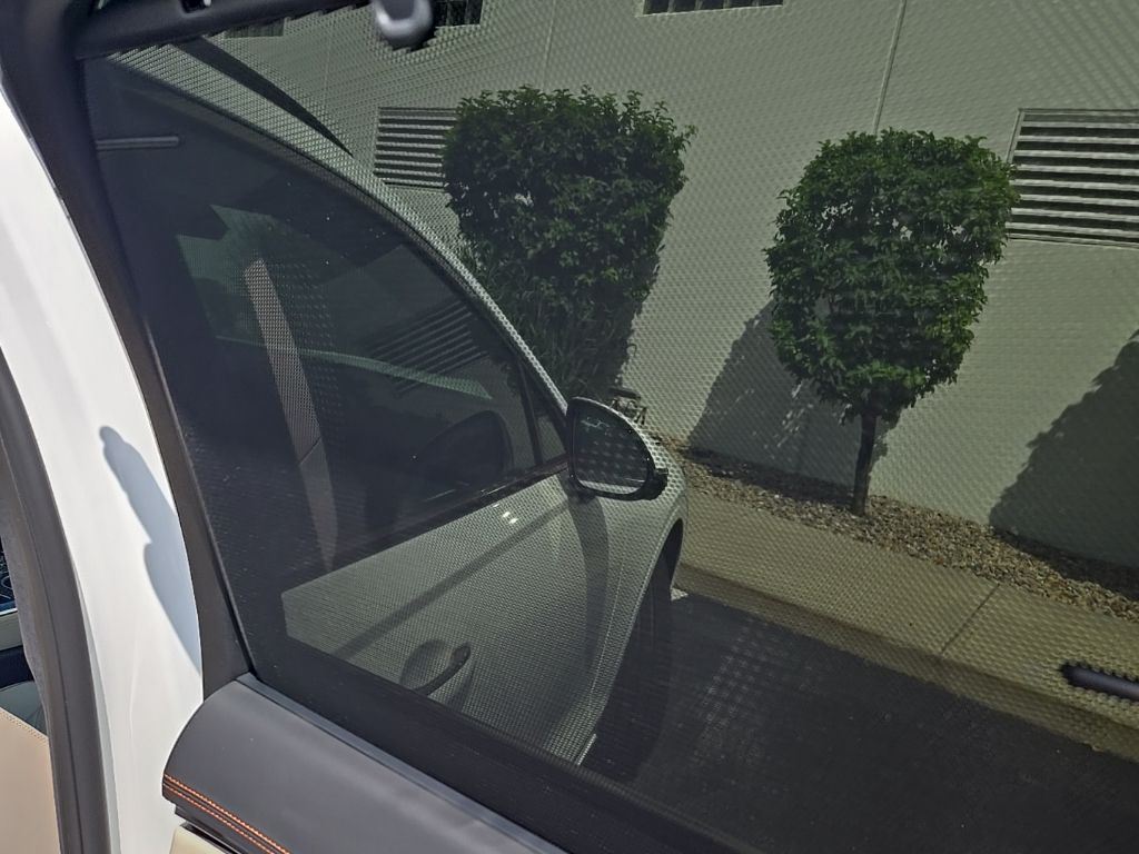 Thumbnail: 2026 Genesis GV70 - 25