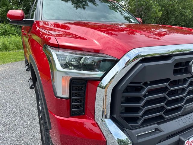 2026 Toyota Tundra SR5 - Photo 8