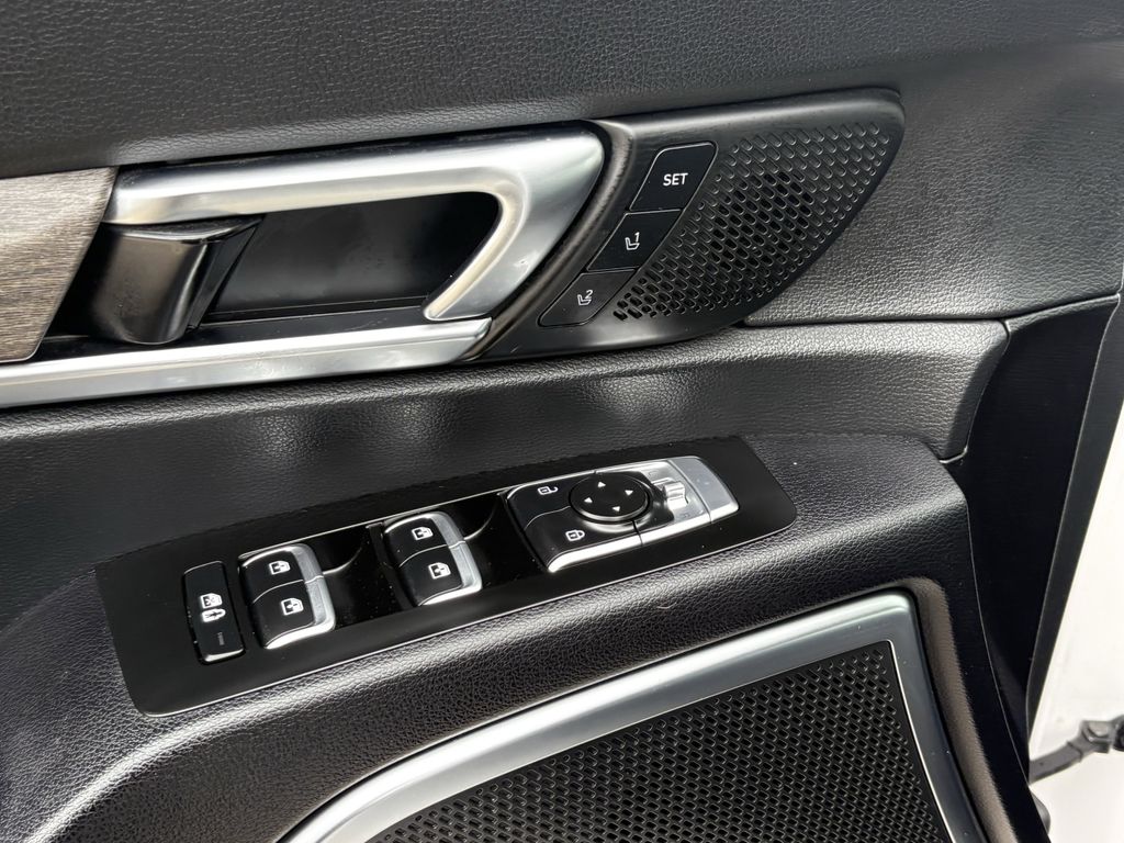 2021 Kia Telluride SX White at Shottenkirk Kia Fort Bend