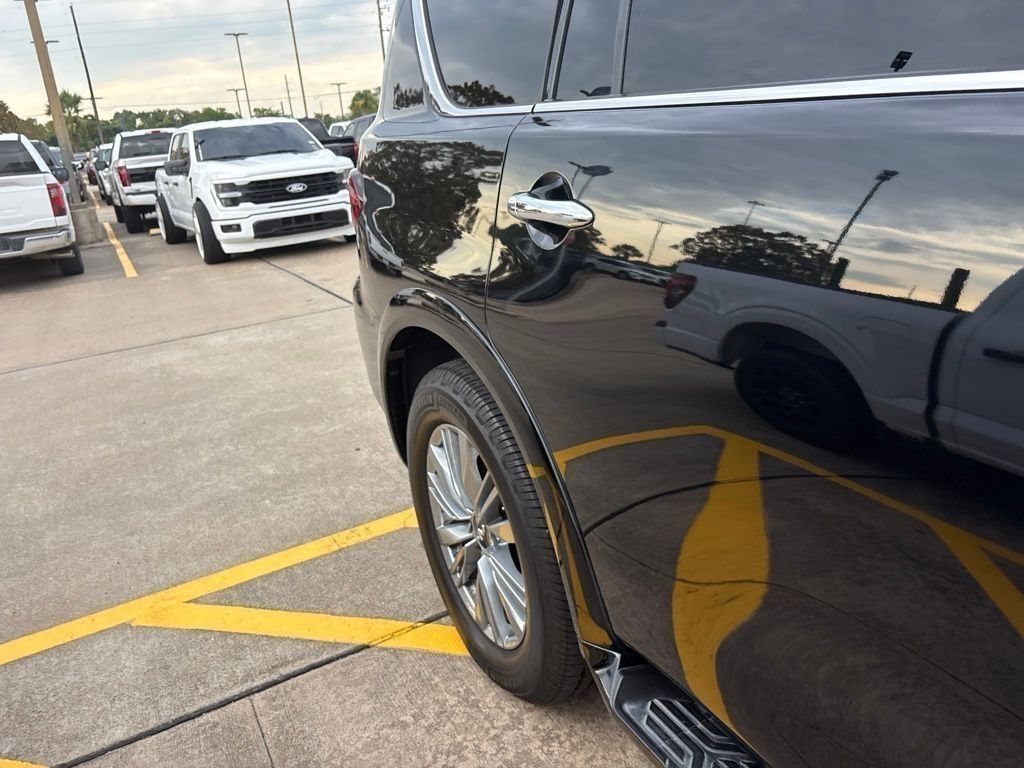 2022 INFINITI QX80 LUXE - 7