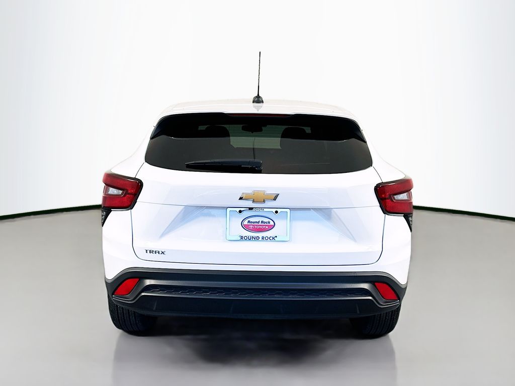 Thumbnail: 2025 Chevrolet Trax - 6