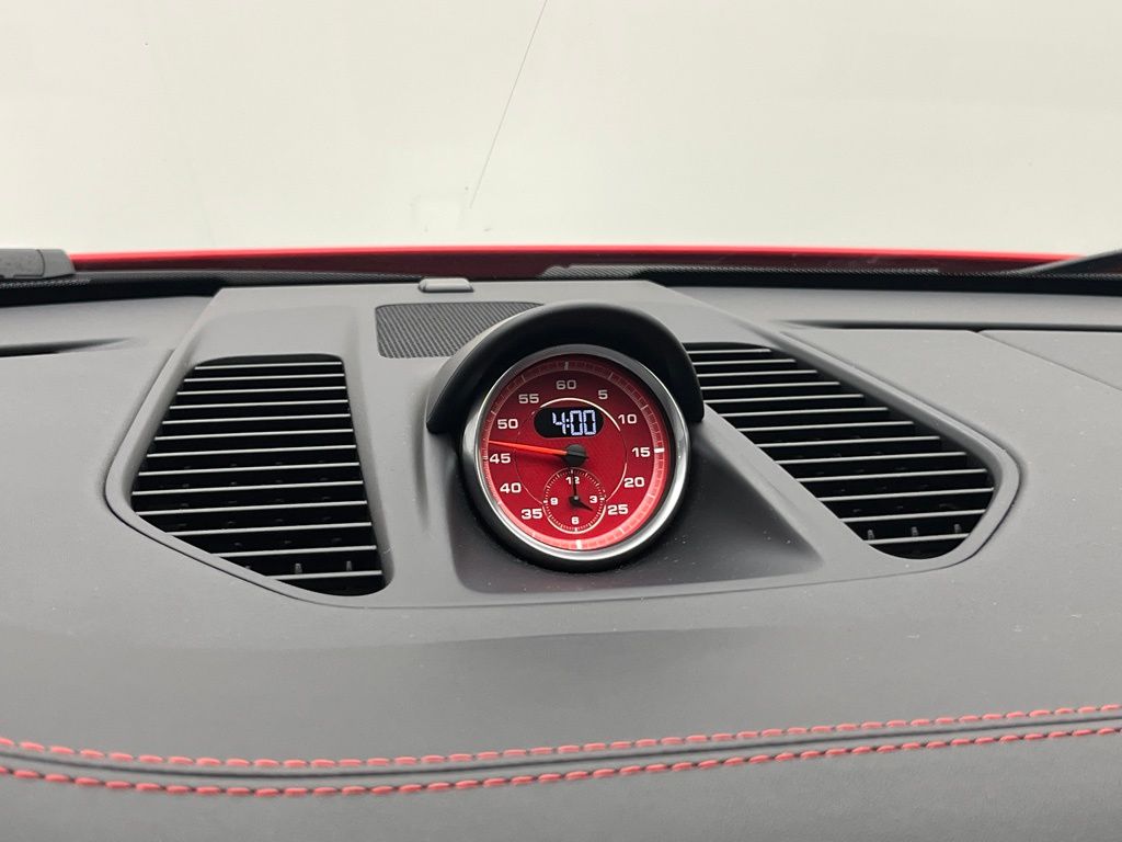 Thumbnail: 2018 Porsche 911 - 23