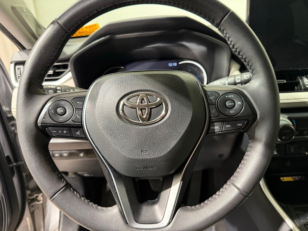 Thumbnail: 2024 Toyota RAV4 - 24