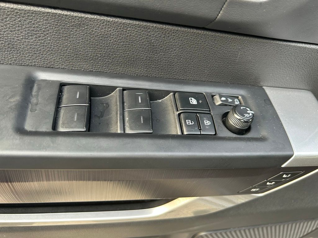 2022 Toyota Tundra Platinum 22