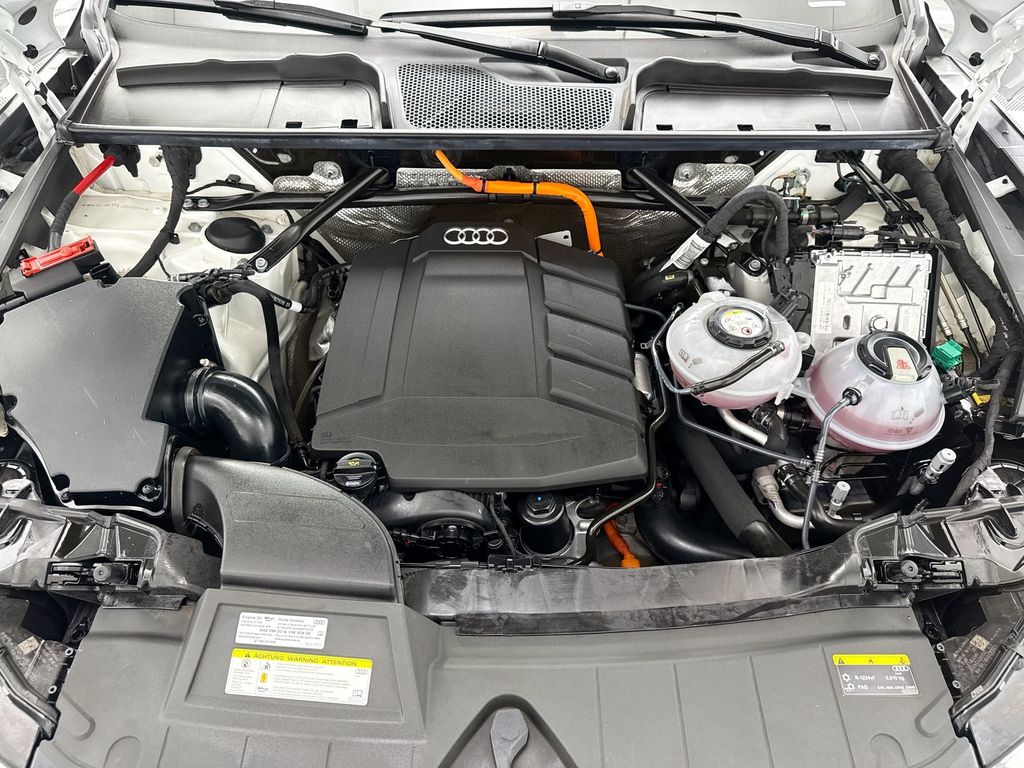 Thumbnail: 2020 Audi Q5 - 28