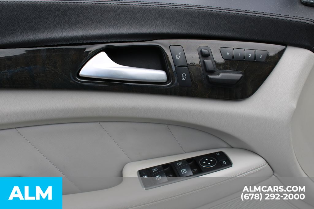 Used 2014 Gray Mercedes-Benz CLS 550 image 13