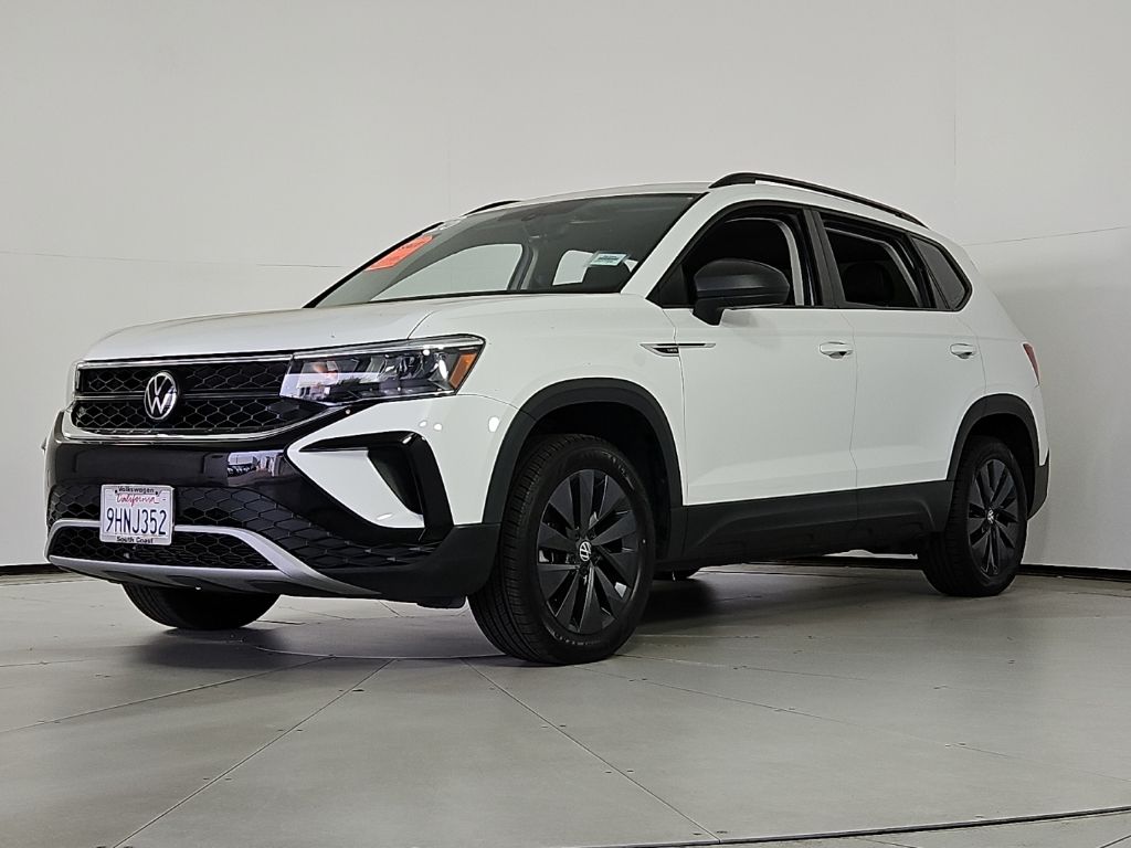 Thumbnail: 2023 Volkswagen Taos - 2