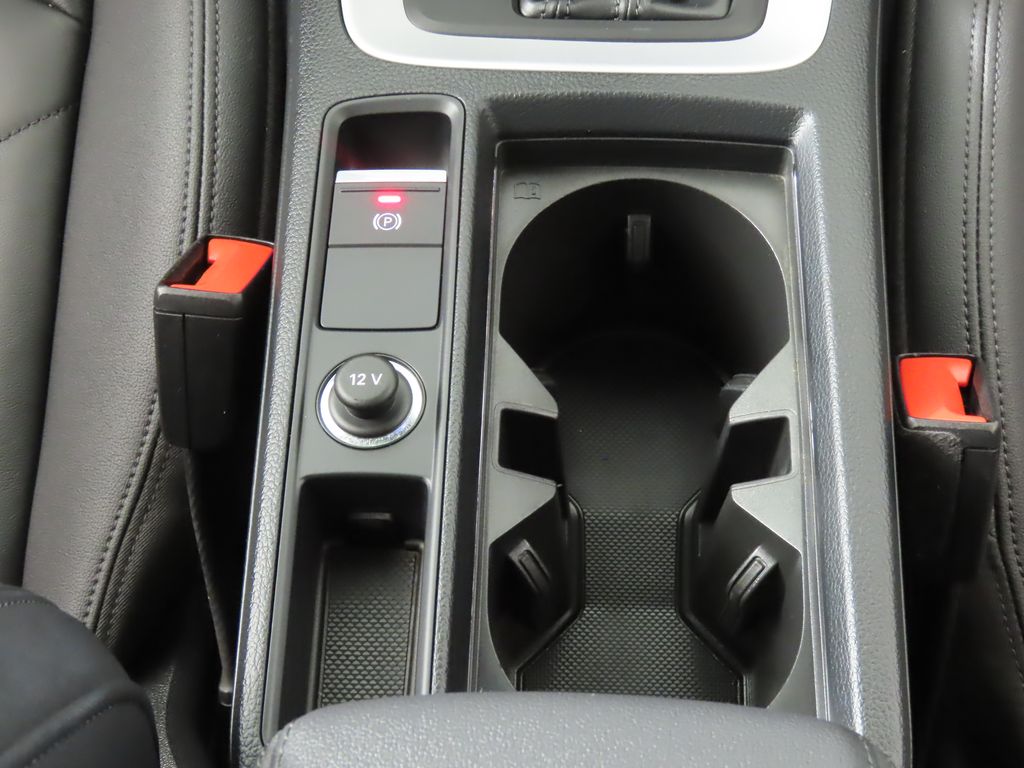 Thumbnail: 2023 Audi Q3 - 25