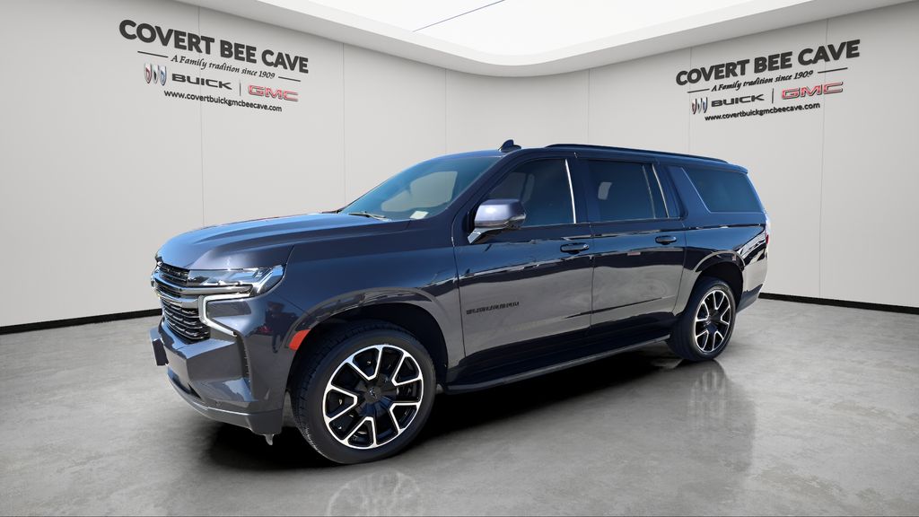 Used 2022 Gray Chevrolet RST image 3