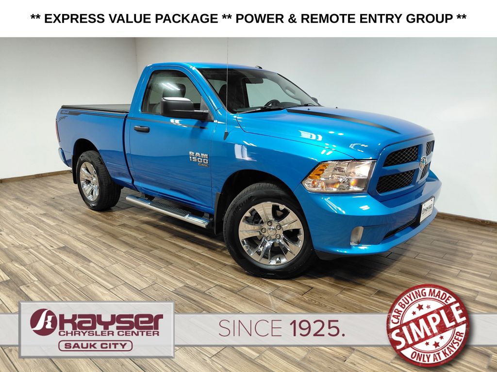 2022 RAM 1500 Classic Express 4WD