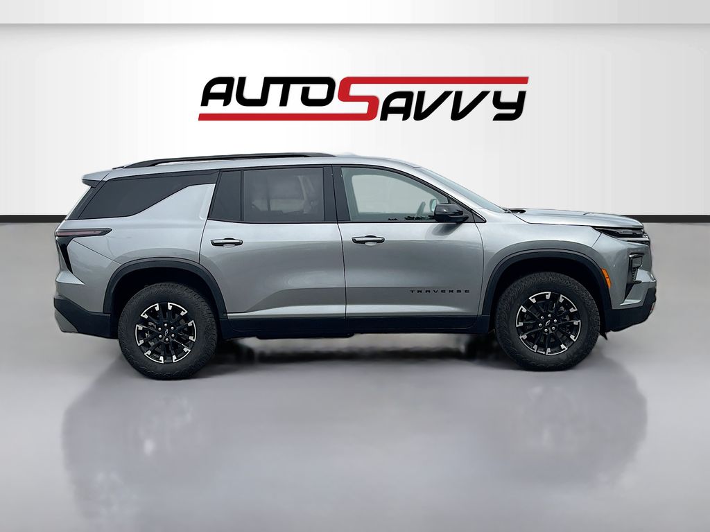 Used 2025 Gray Chevrolet Z71 image 8