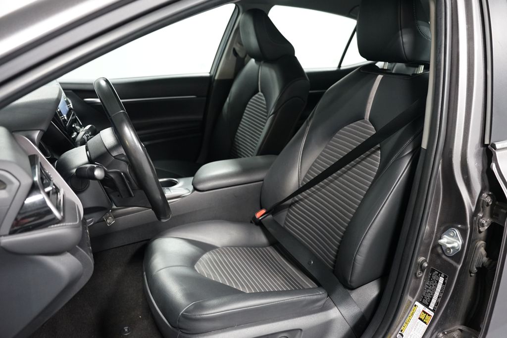 Thumbnail: 2023 Toyota Camry - 6
