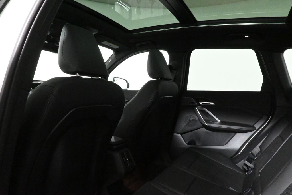 Thumbnail: 2026 BMW X1 - 32