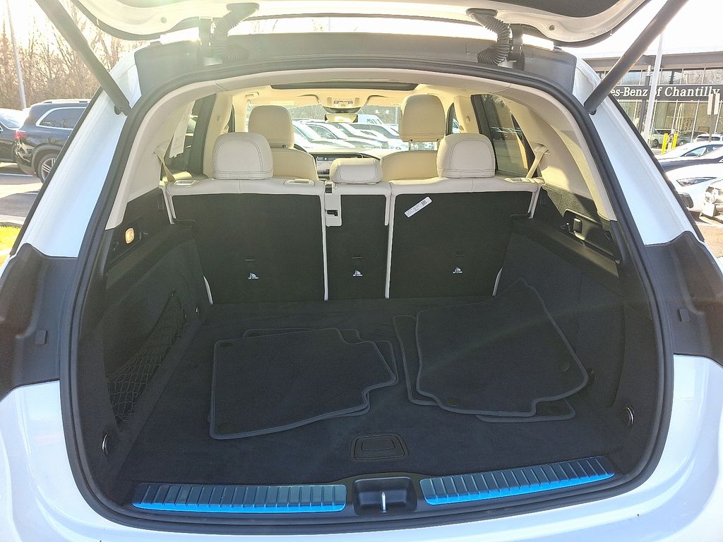 Thumbnail: 2025 Mercedes-Benz GLE - 28