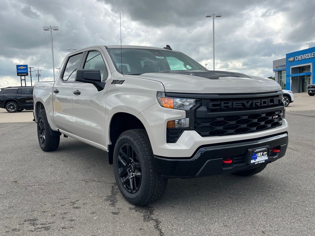 View vehicle photo 7