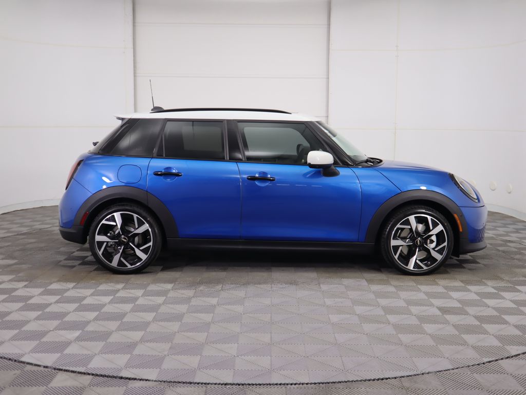 Thumbnail: 2026 MINI Cooper - 4