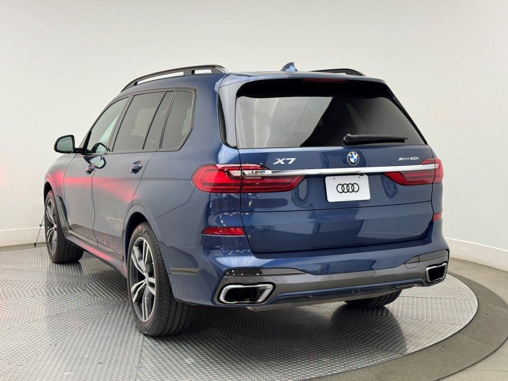 2019 BMW X7 xDrive50i 11