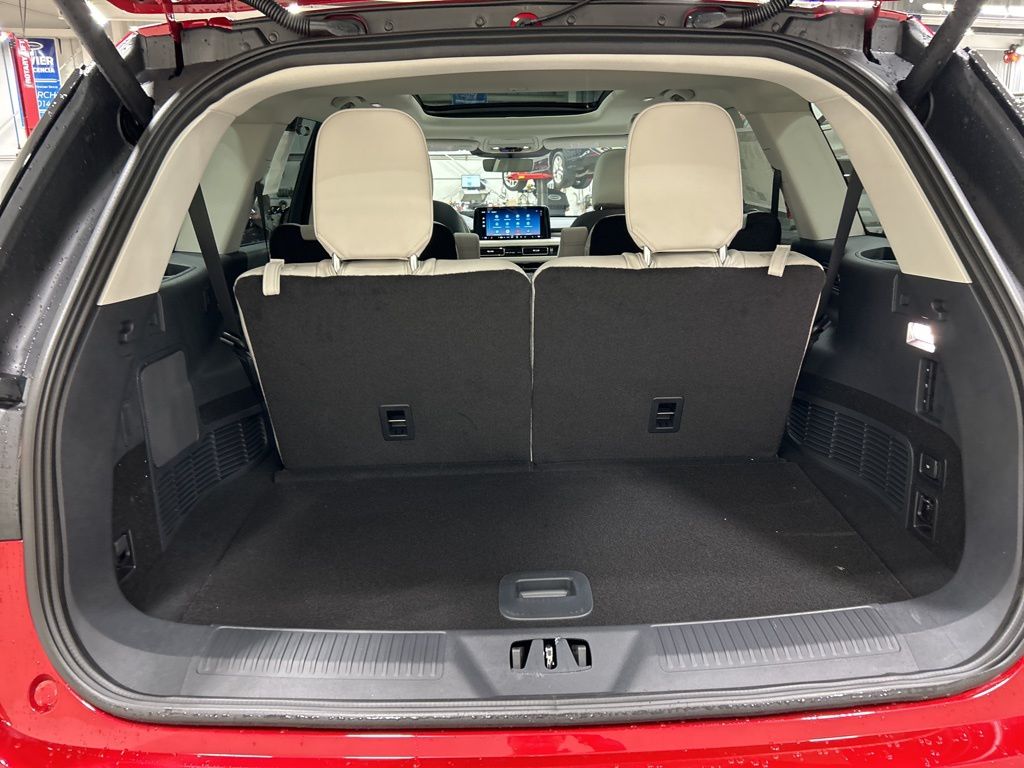 new 2026 Lincoln Aviator car, priced at $66,988