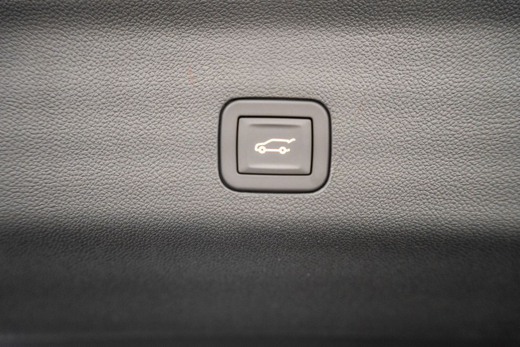 ChevroletTahoe19