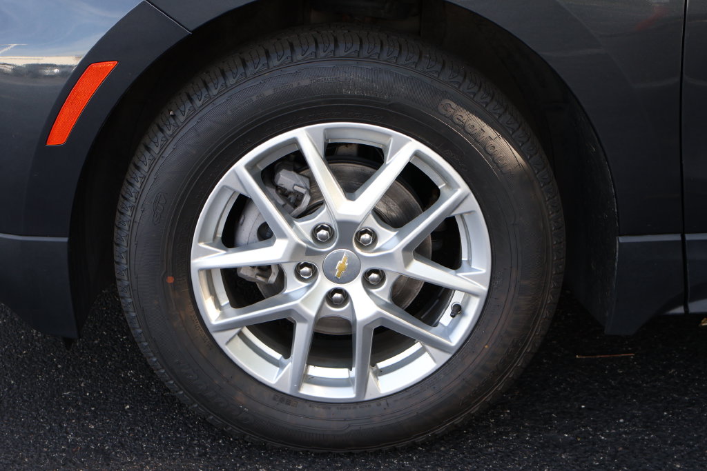 Thumbnail: 2022 Chevrolet Equinox - 13
