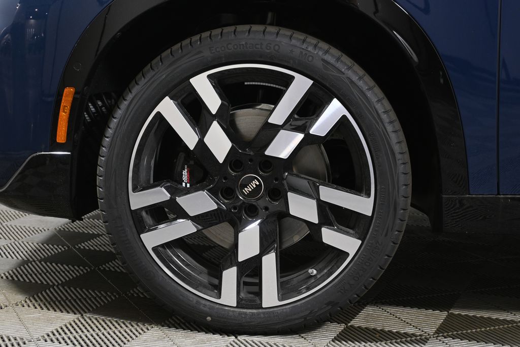 Thumbnail: 2027 MINI Cooper Countryman - 12