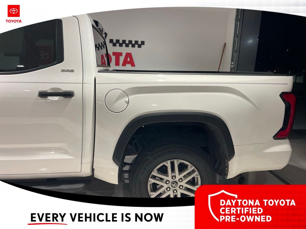 2024 Toyota Tundra SR5 - Photo 8