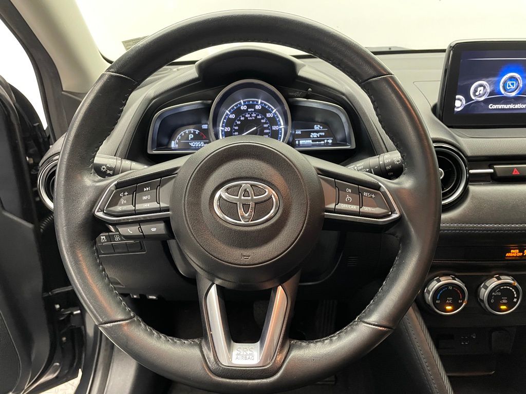 2020 Toyota Yaris XLE 20