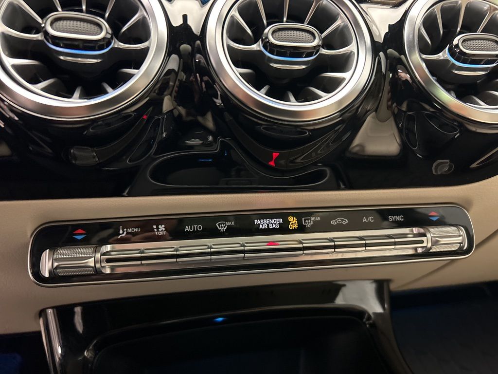 Thumbnail: 2022 Mercedes-Benz CLA - 19