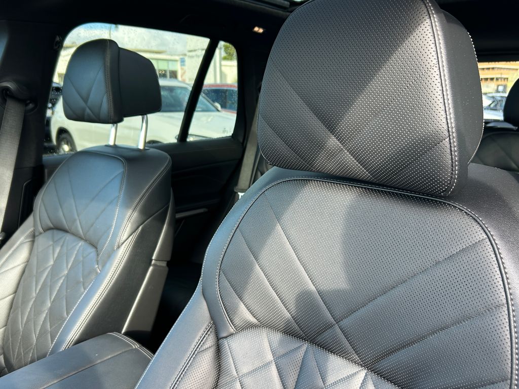 Thumbnail: 2023 BMW X5 - 14