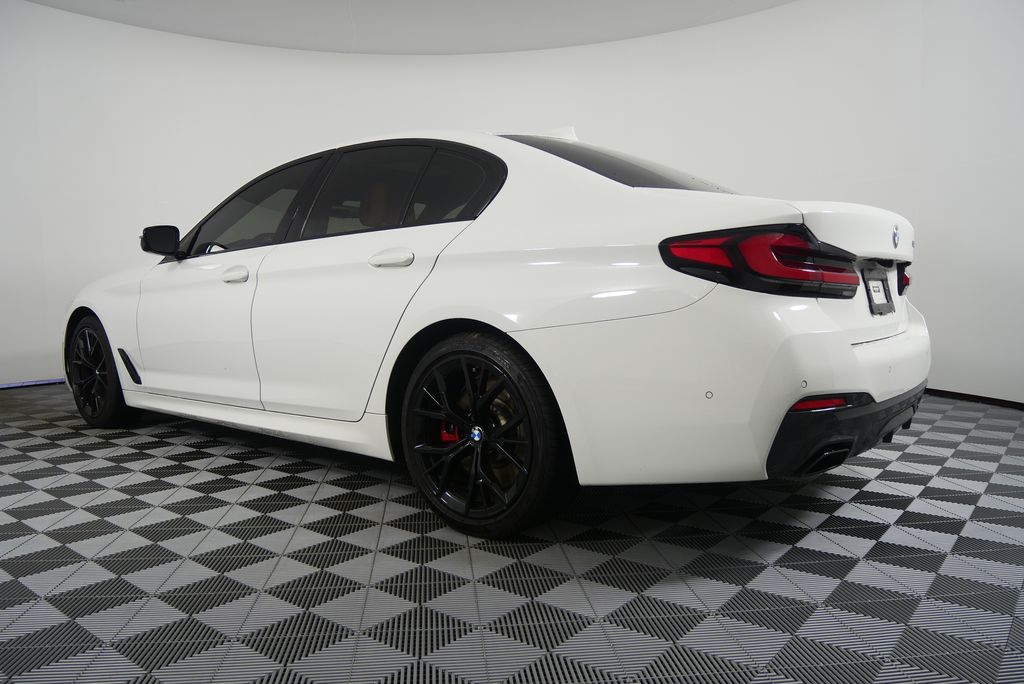 2022 BMW 5 Series 540i 5