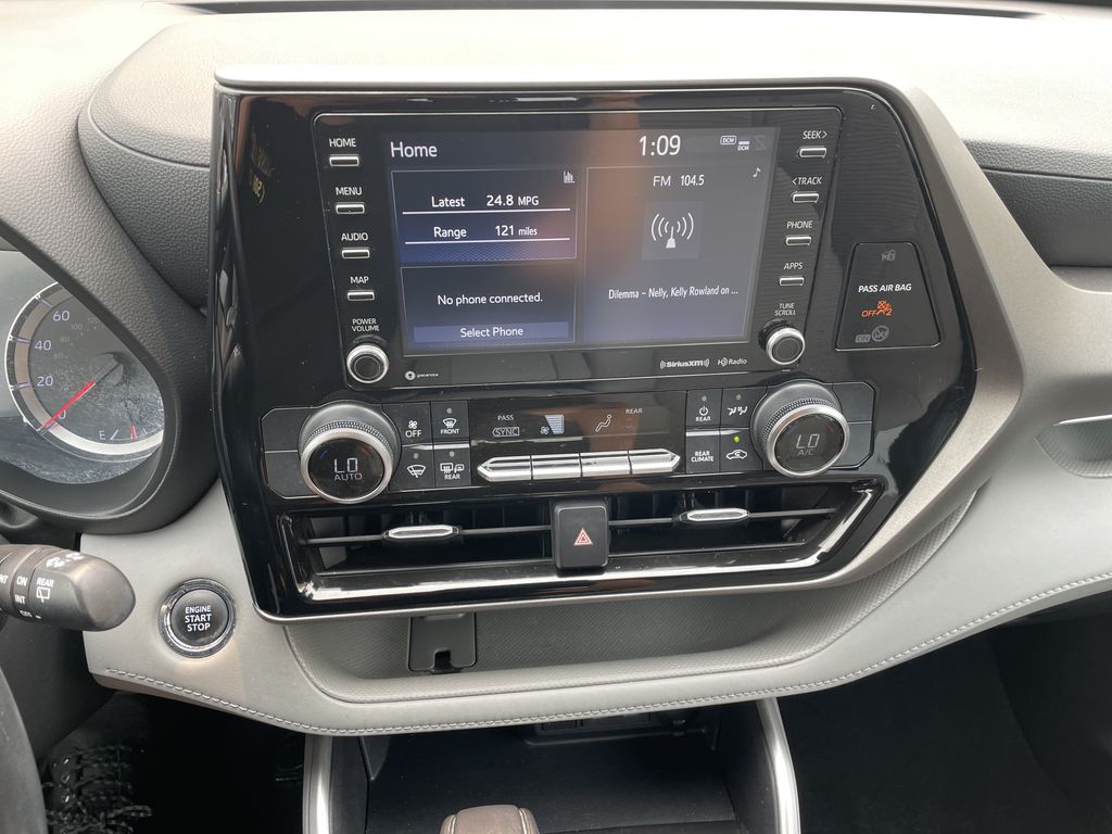 Used 2022 Toyota Highlander SUV