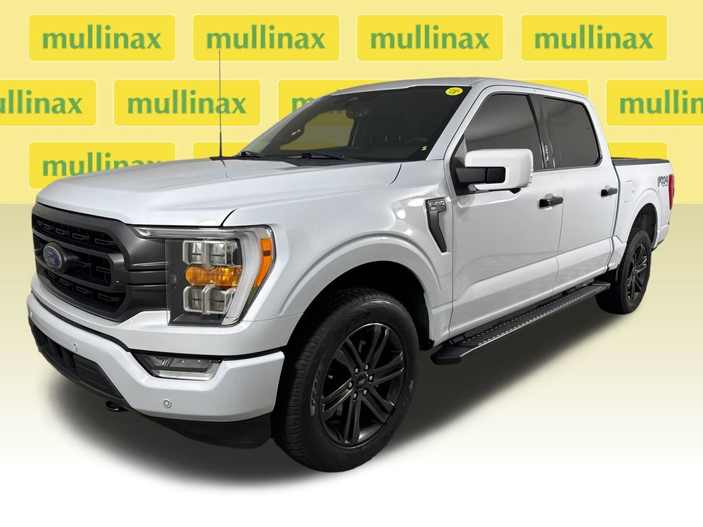 Certified Used 2022 White Ford XLT image 16