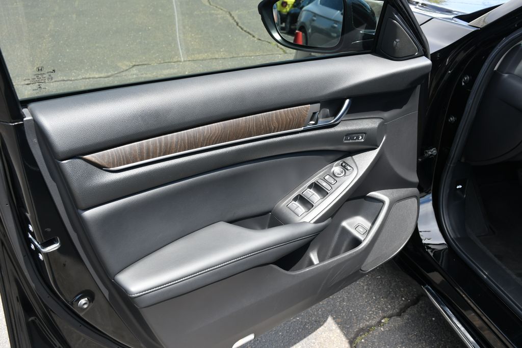 Thumbnail: 2021 Honda Accord - 4