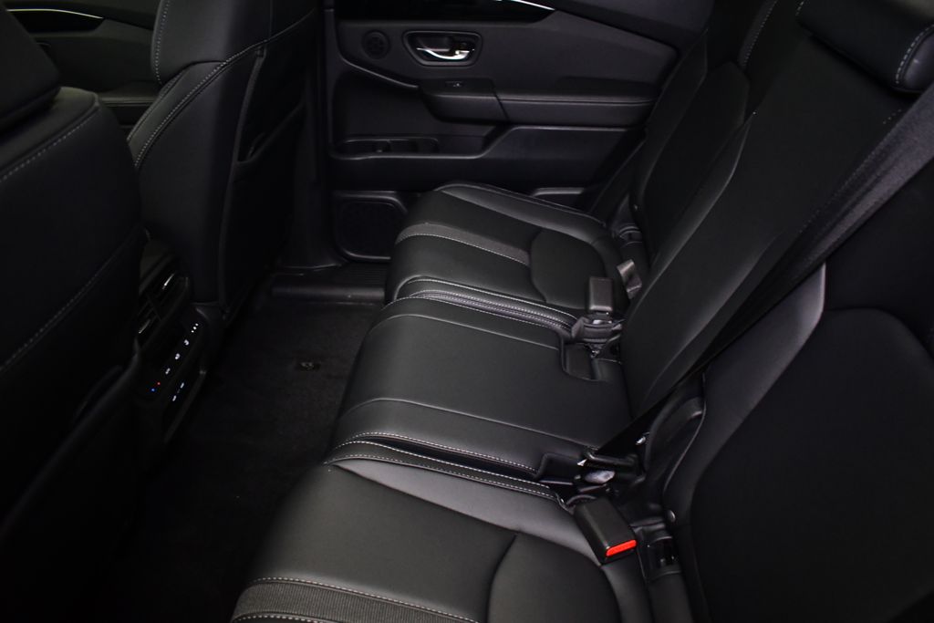 Thumbnail: 2025 Honda Pilot - 28