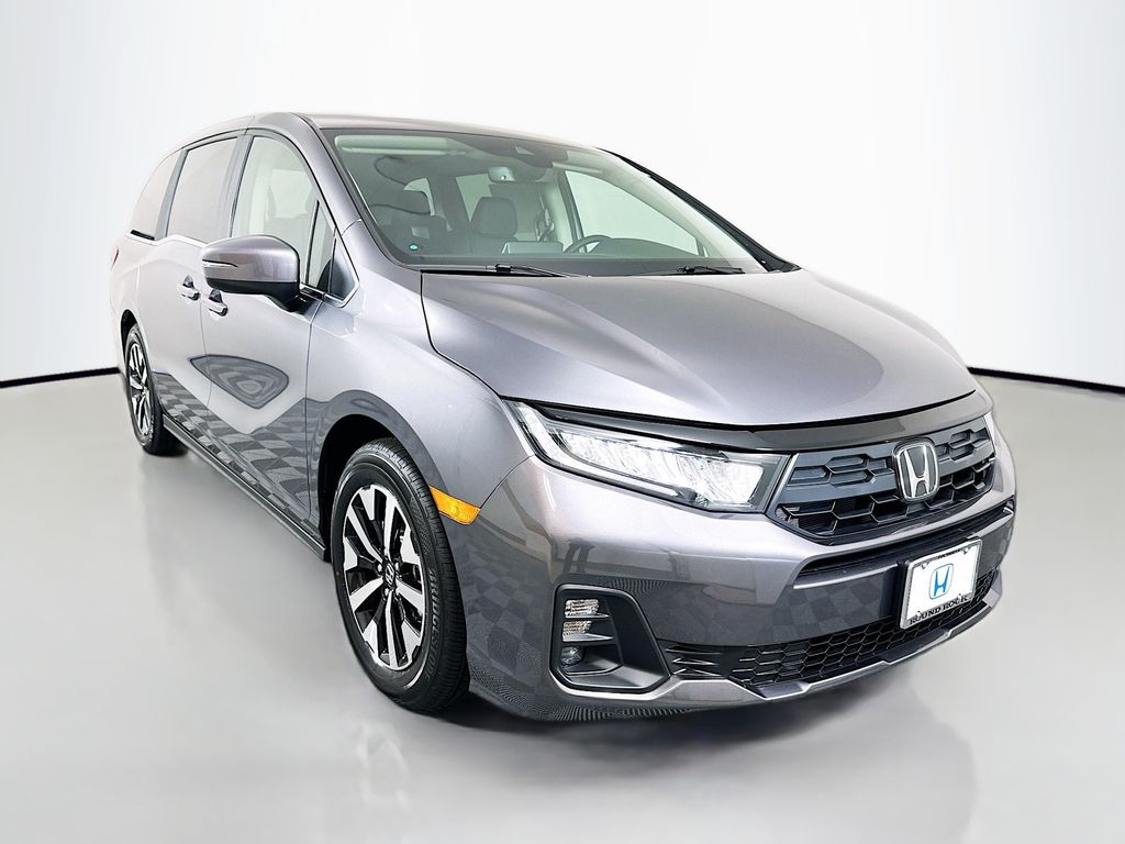 Thumbnail: 2026 Honda Odyssey - 3