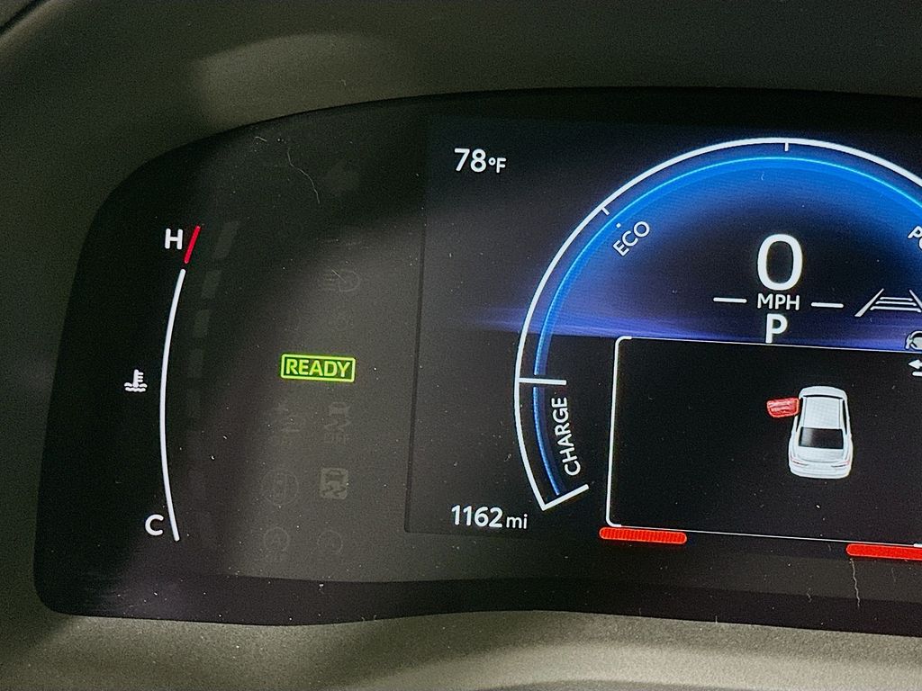 Thumbnail: 2025 Toyota Camry - 12