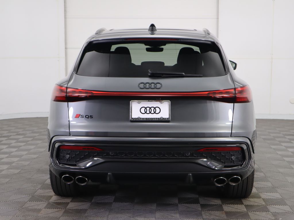 2025 Audi SQ5  6