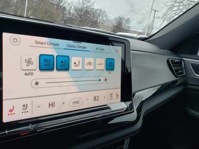 new 2026 Volkswagen Atlas Cross Sport car, priced at $48,076