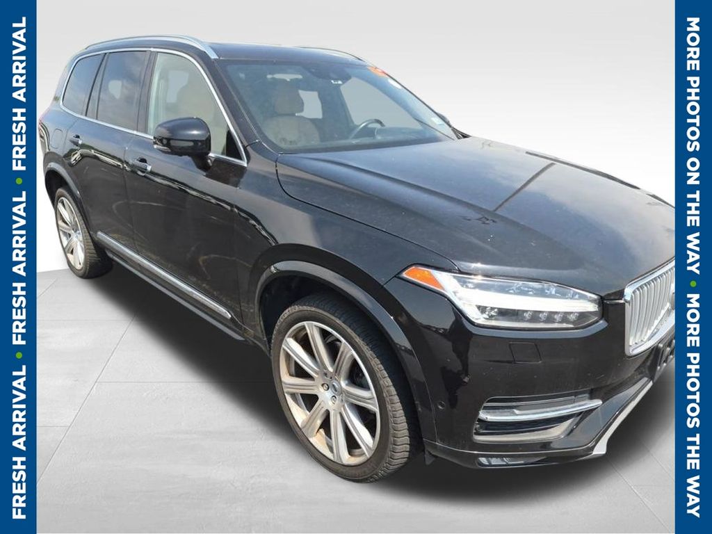 2017 Volvo XC90 T6 Inscription AWD