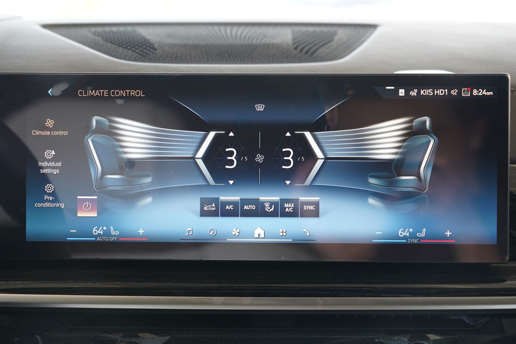 Thumbnail: 2026 BMW X5 - 16
