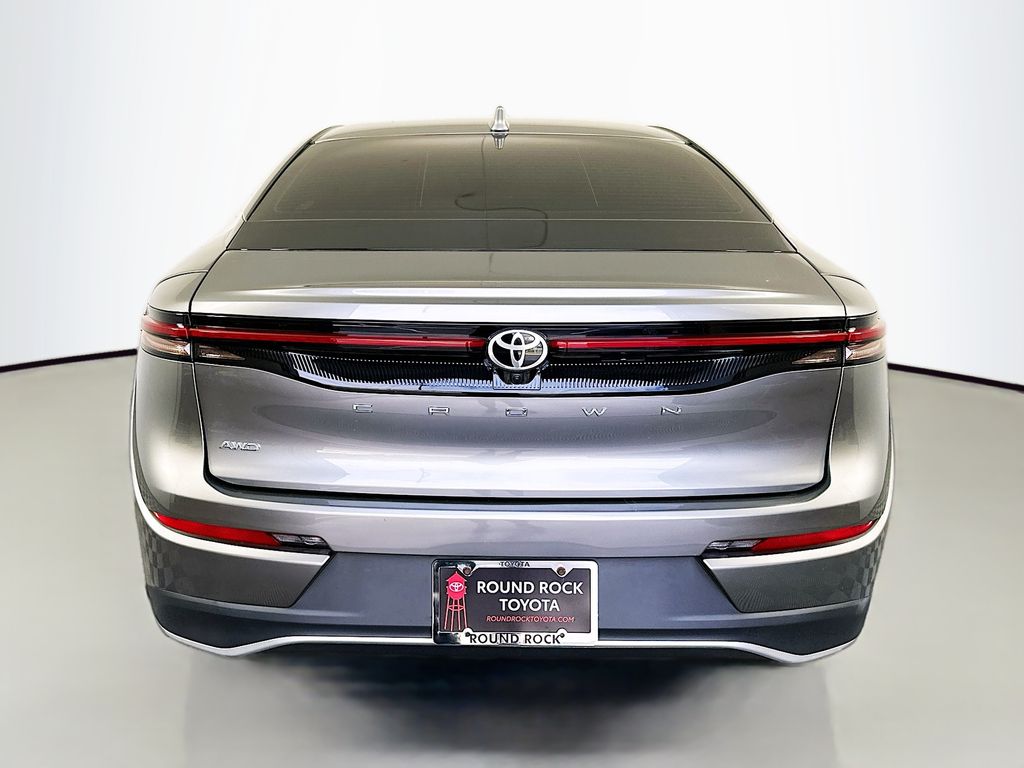 Thumbnail: 2023 Toyota Crown - 6