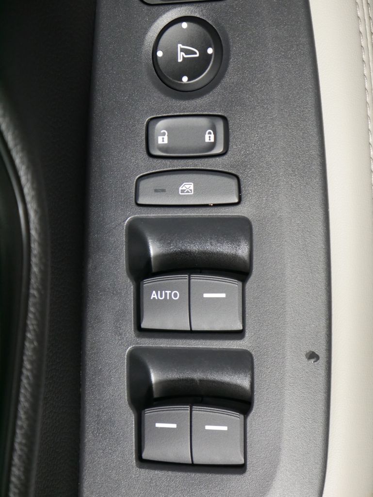 Thumbnail: 2023 Honda HR-V - 28