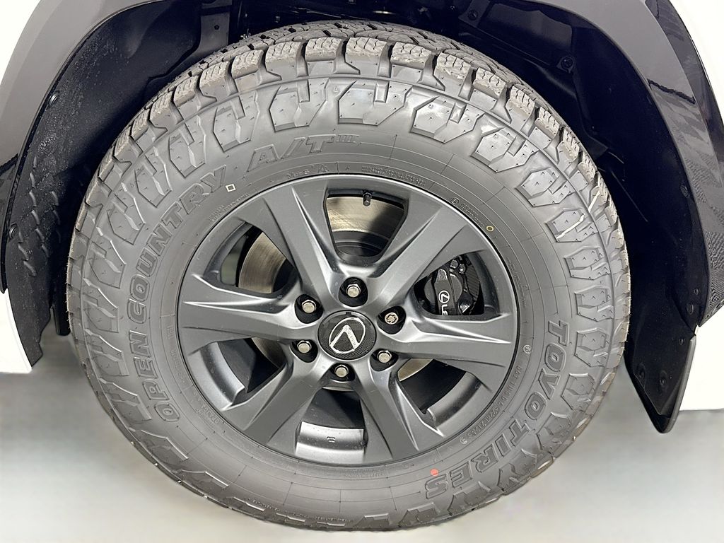 Thumbnail: 2025 Lexus LX - 23