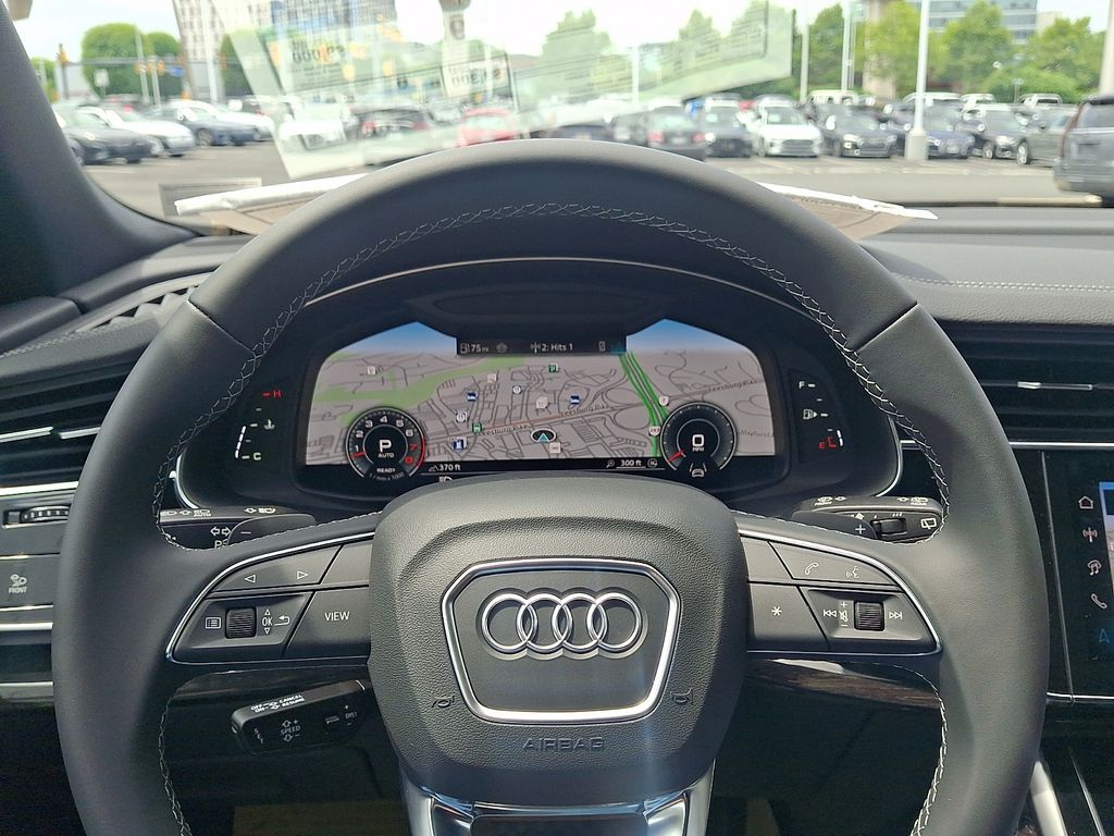 Thumbnail: 2026 Audi Q8 - 17