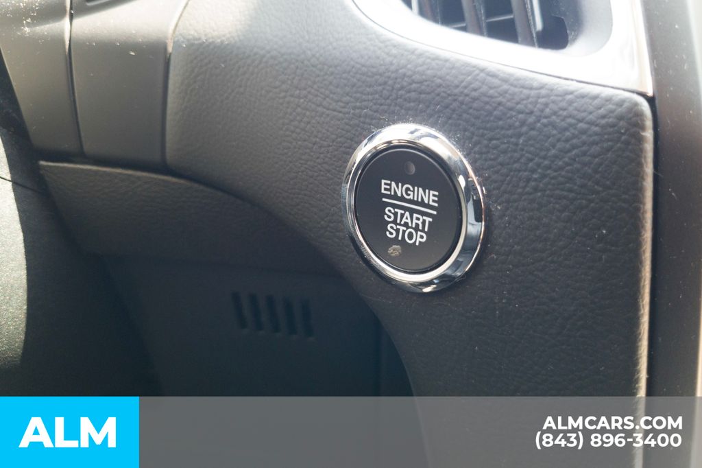 Used 2022 Black Ford Titanium image 10