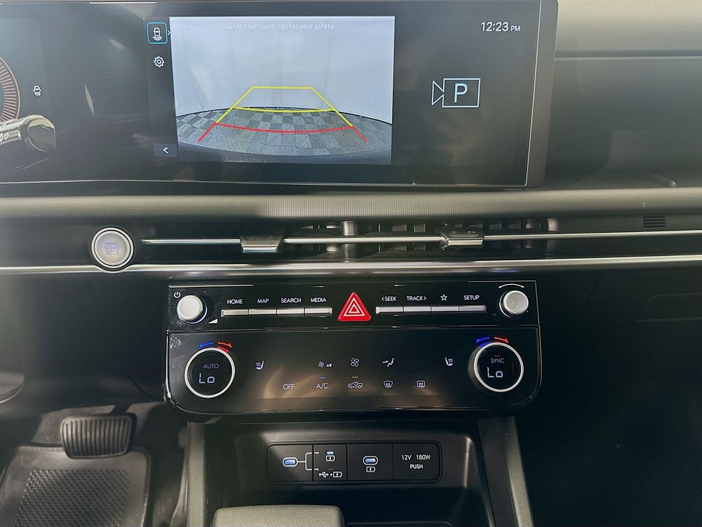 Thumbnail: 2025 Hyundai Santa Cruz - 13